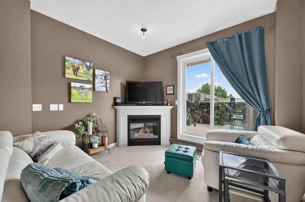1507 Centre A Street NE Calgary AB T2E2Z8