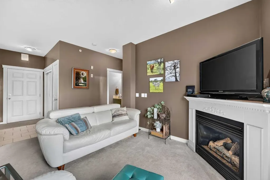 1507 Centre A Street NE Calgary AB T2E2Z8