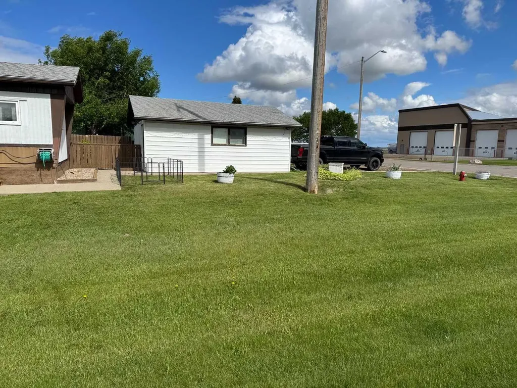 1156 1 Avenue N Vauxhall AB T0K 2K0