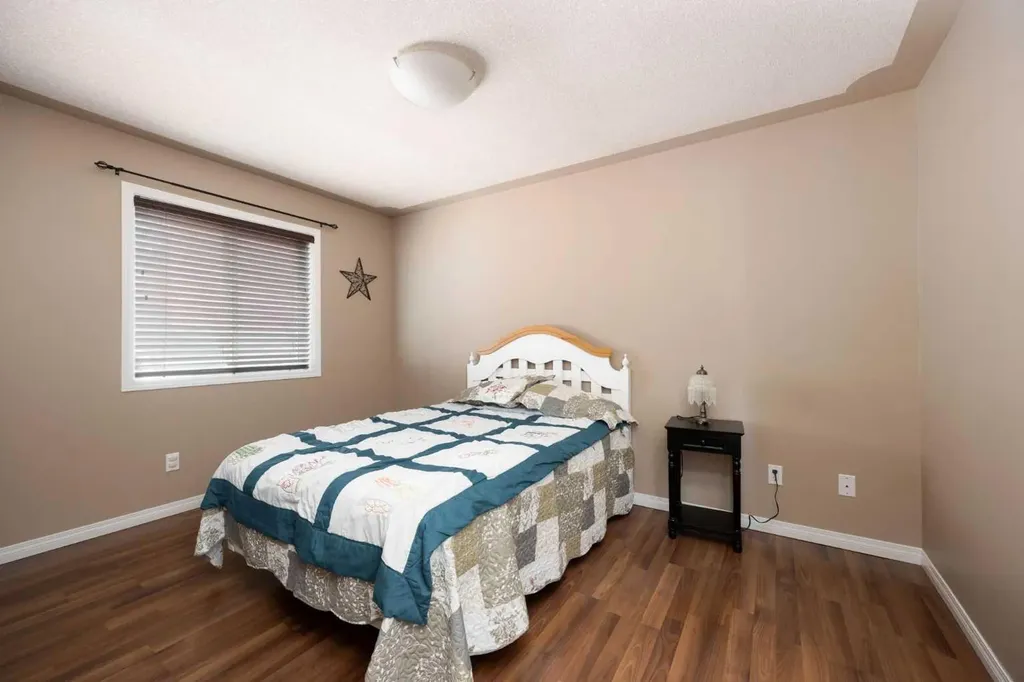 299 Pacific Crescent Fort Mcmurray AB T9K0G5