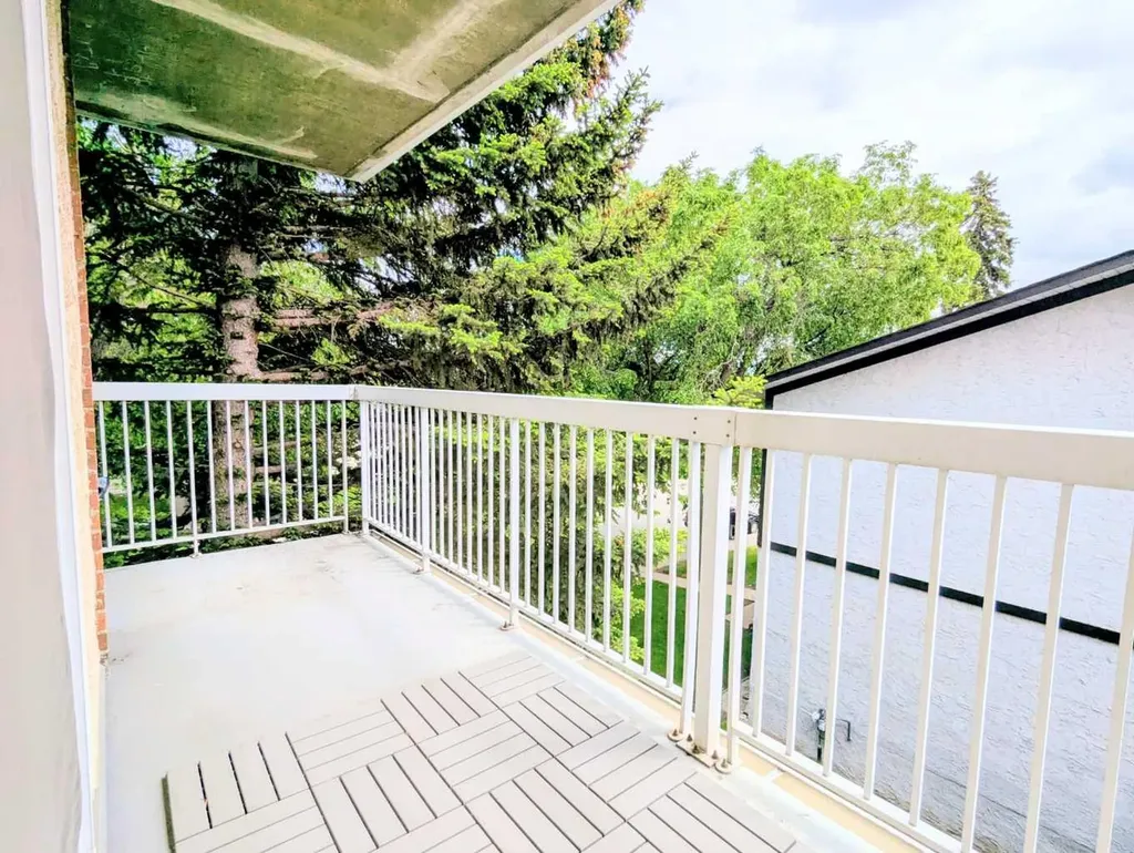 2211 29 Street SW Calgary AB T2E 2K1