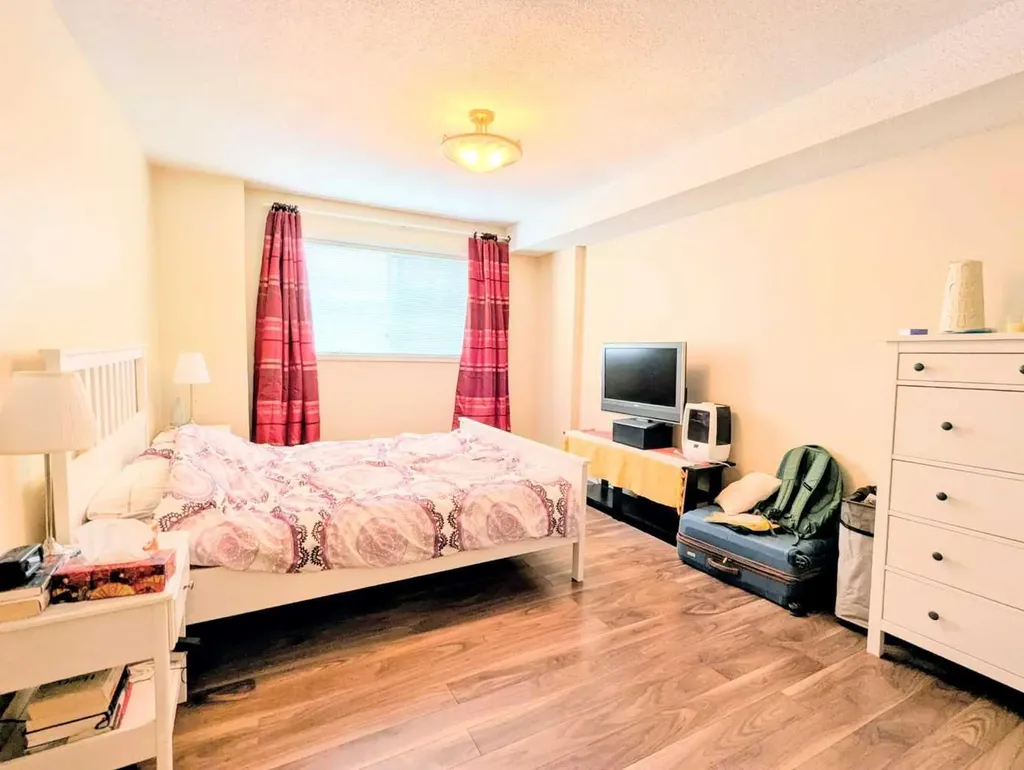 2211 29 Street SW Calgary AB T2E 2K1
