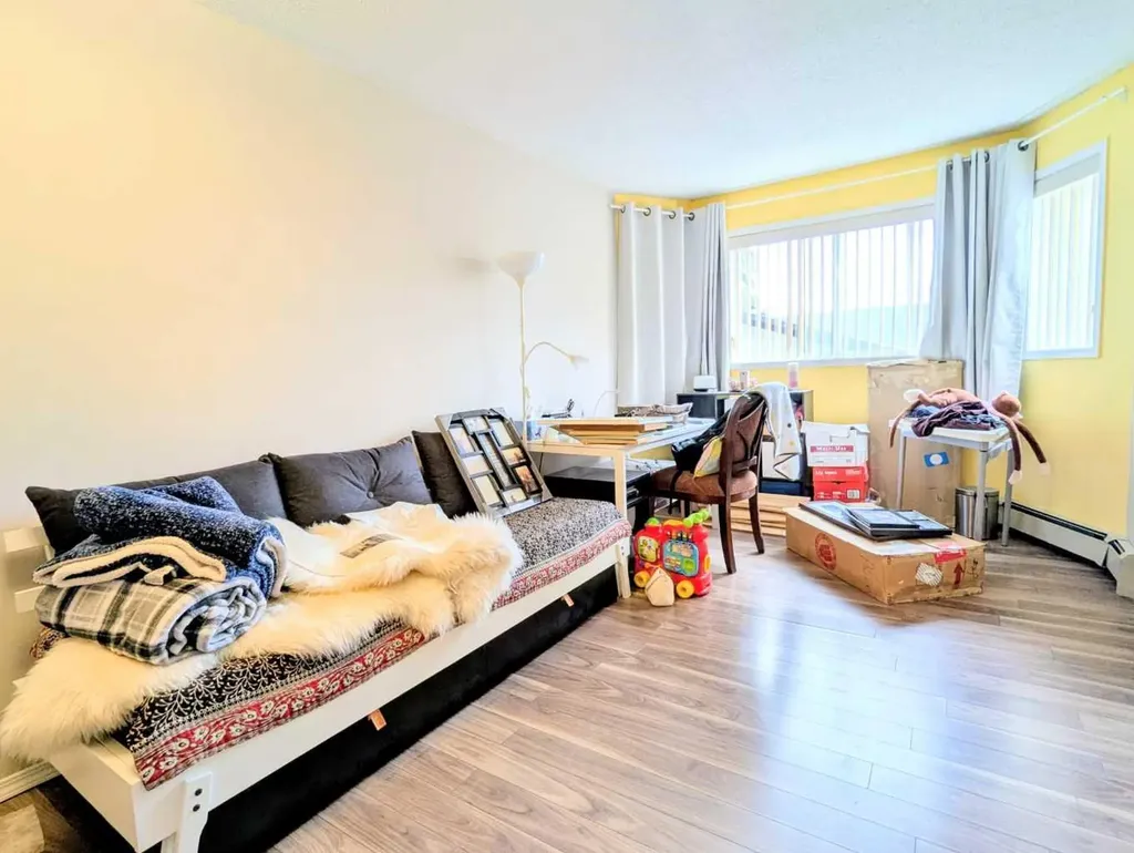 2211 29 Street SW Calgary AB T2E 2K1