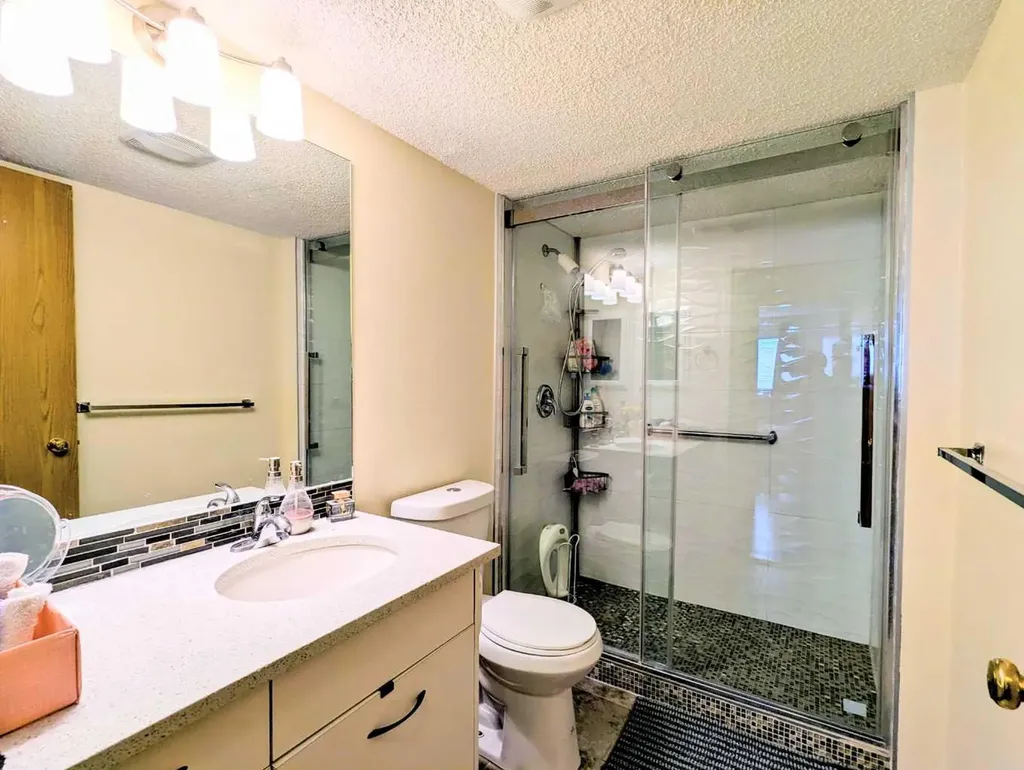 2211 29 Street SW Calgary AB T2E 2K1