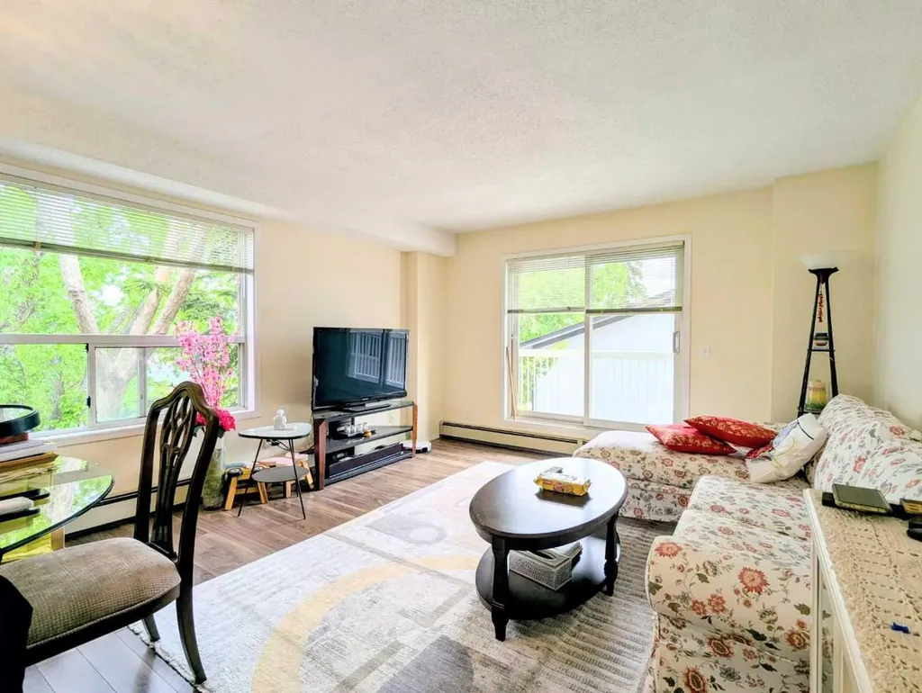 2211 29 Street SW Calgary AB T2E 2K1