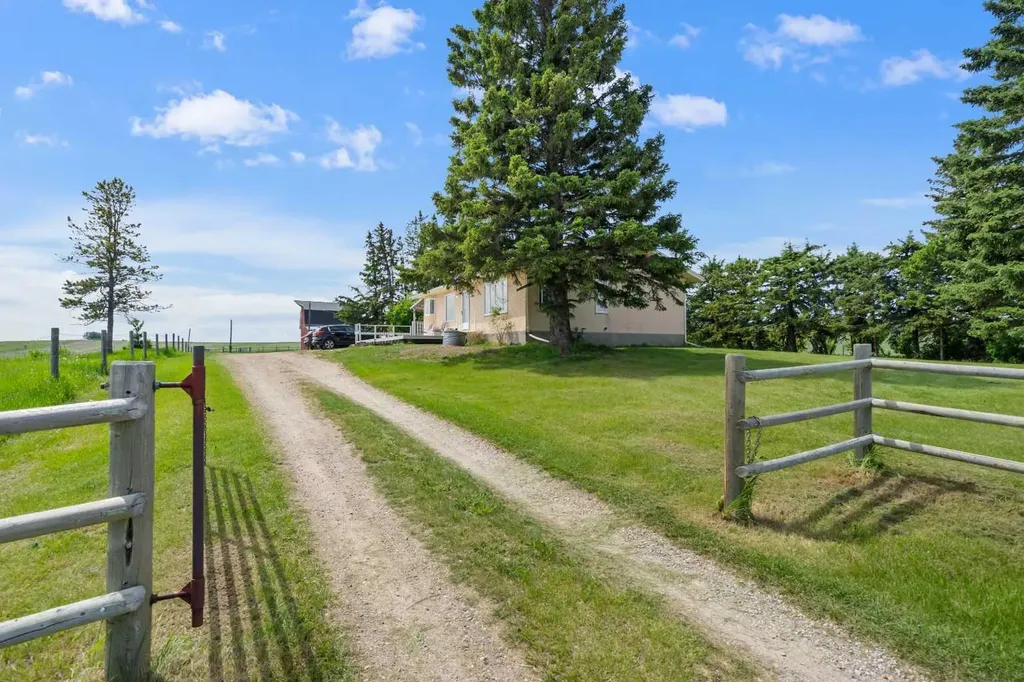 33025 Township Road 290 Rural Rocky View County AB T0M 0S0