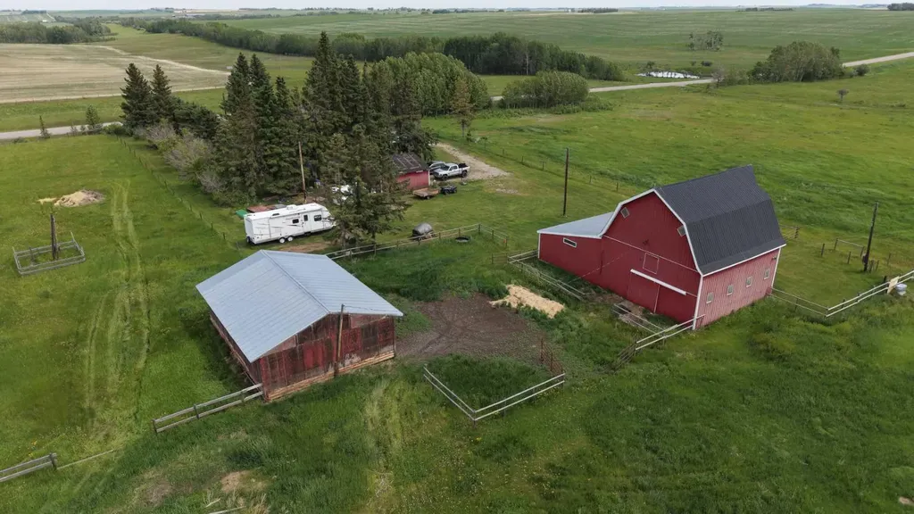 33025 Township Road 290 Rural Rocky View County AB T0M 0S0