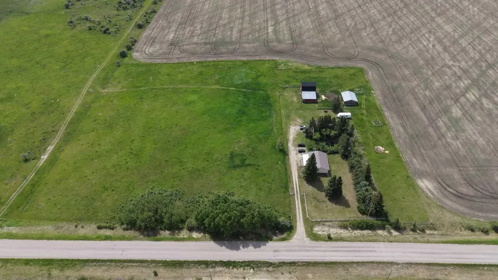 33025 Township Road 290 Rural Rocky View County AB T0M 0S0