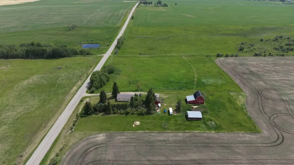 33025 Township Road 290 Rural Rocky View County AB T0M 0S0