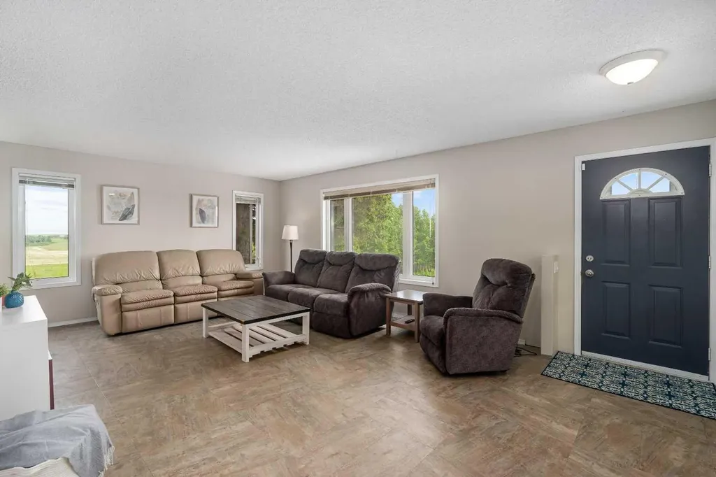 33025 Township Road 290 Rural Rocky View County AB T0M 0S0