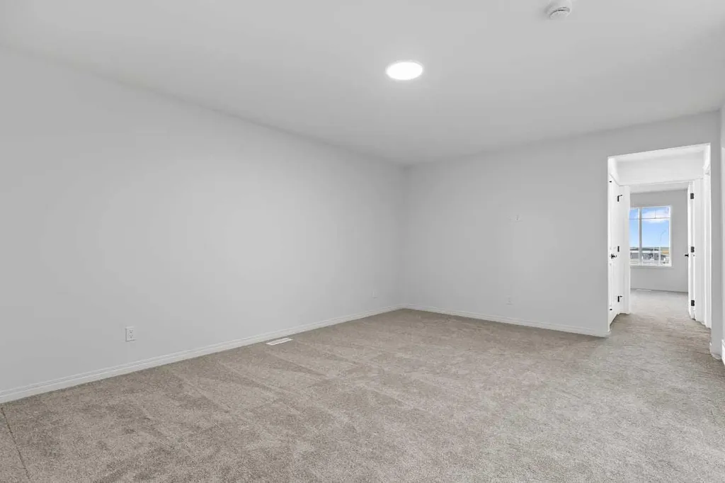 138 Corner Glen Square NE Calgary AB T3N 2S2