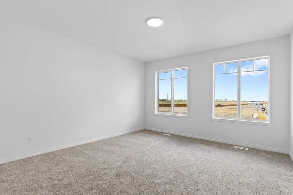 138 Corner Glen Square NE Calgary AB T3N 2S2