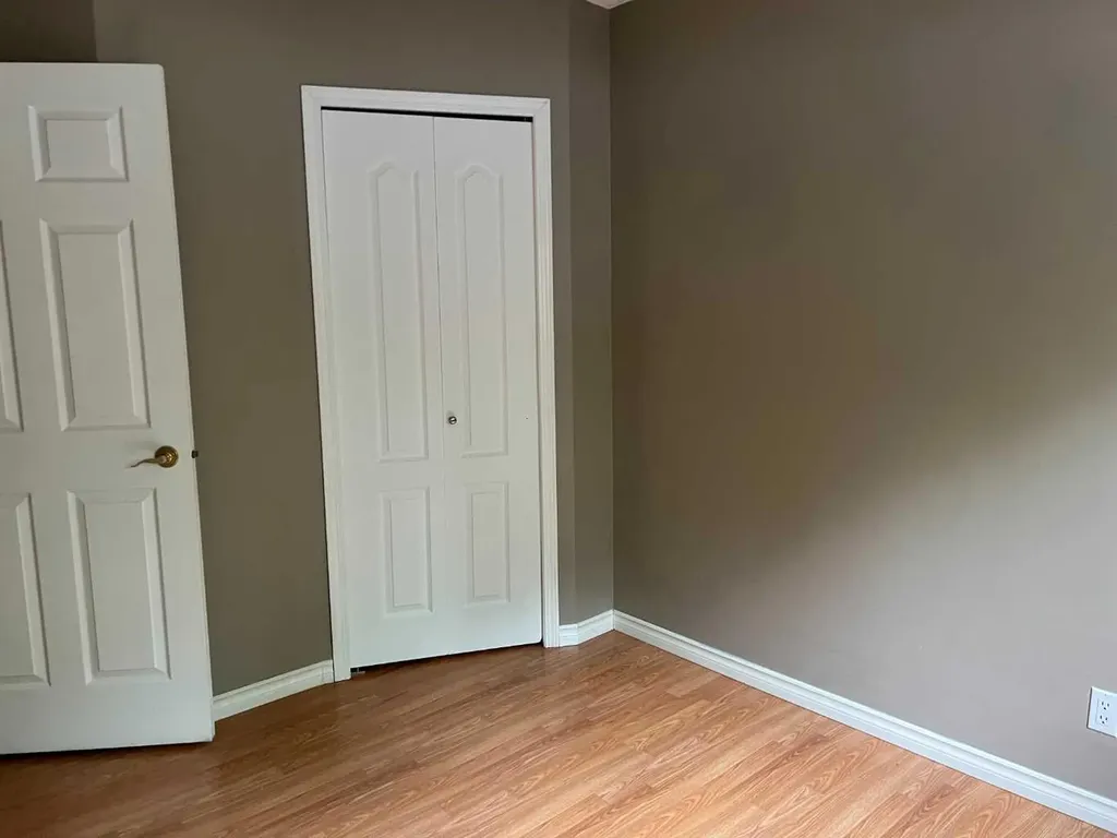 307 8 Avenue Fox Creek AB T0H 1P0