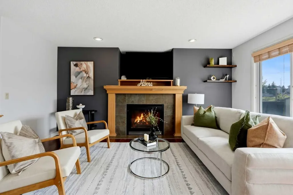 156 Covehaven Terrace NE Calgary AB T3K 0B2