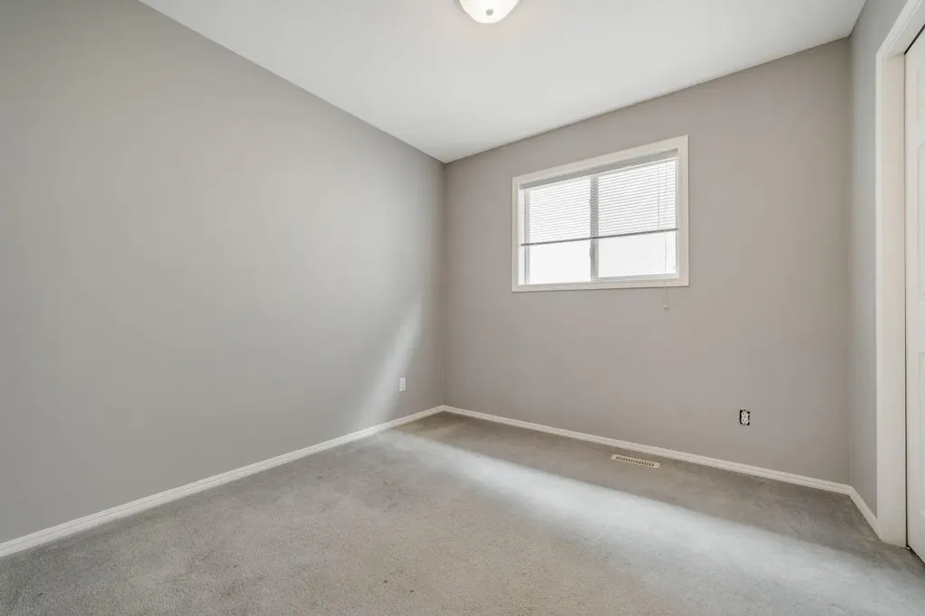 260 Red Crow Boulevard W Lethbridge AB T1K 7B6