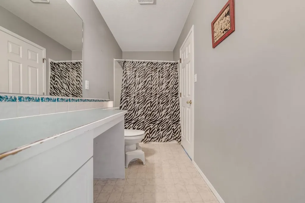 260 Red Crow Boulevard W Lethbridge AB T1K 7B6
