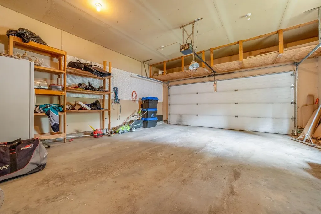 260 Red Crow Boulevard W Lethbridge AB T1K 7B6