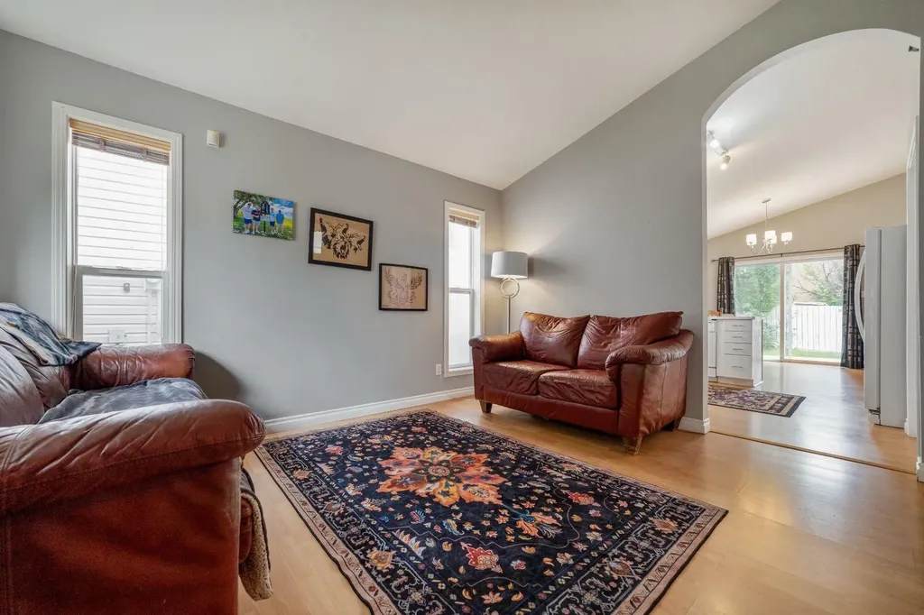 260 Red Crow Boulevard W Lethbridge AB T1K 7B6