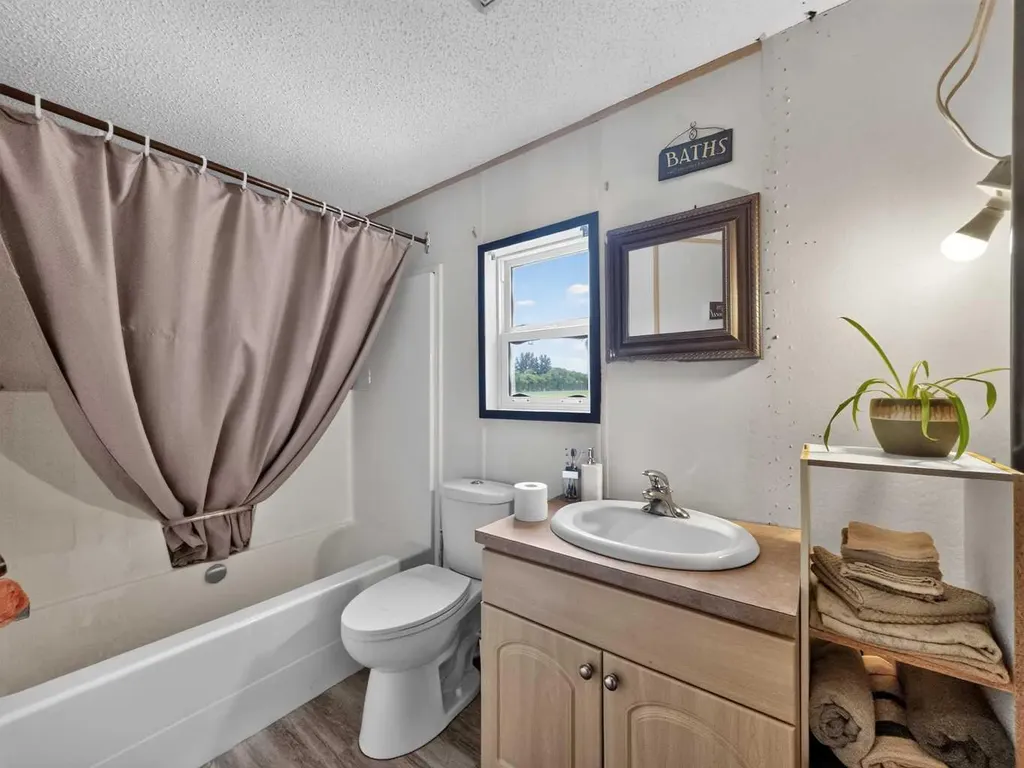 223 Sunset Drive Rural Mackenzie County AB T0H2H0