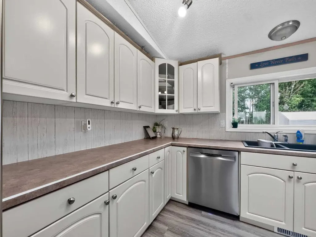 223 Sunset Drive Rural Mackenzie County AB T0H2H0