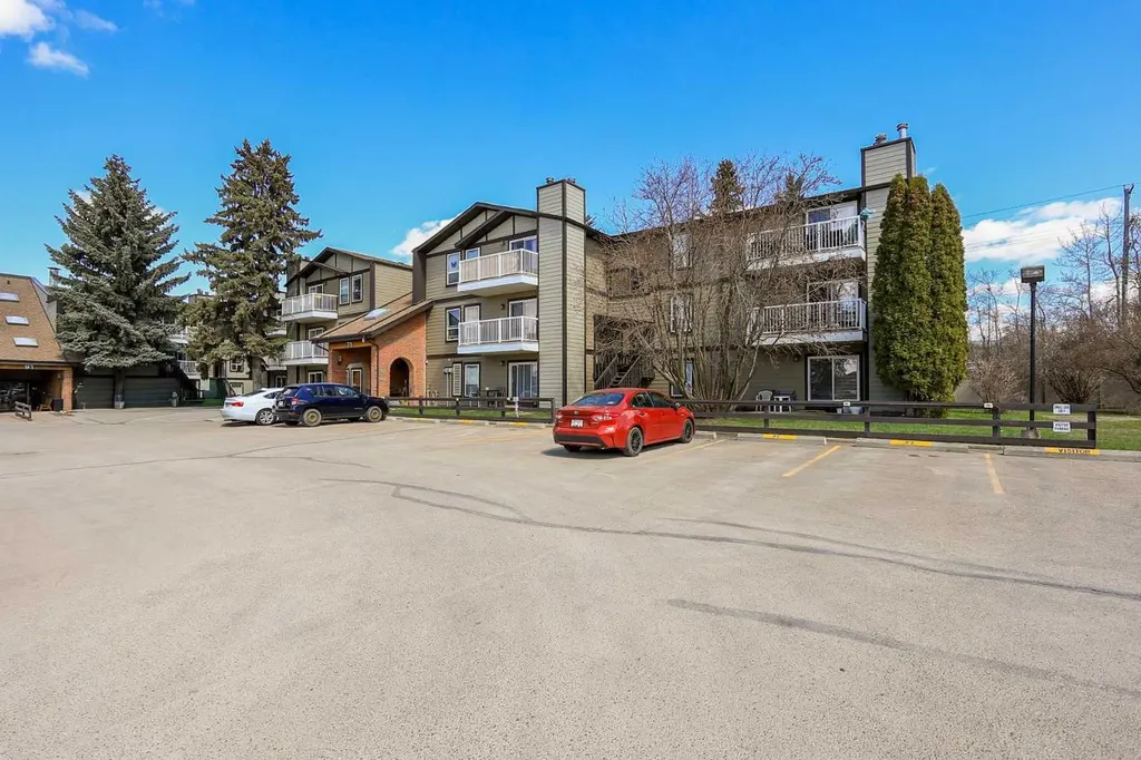 71 Cosgrove Crescent Red Deer AB T4P 2Z6