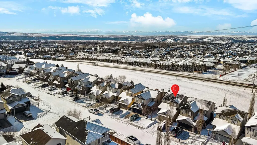 13 Tuscany Ridge Mews NW Calgary AB T3L 3B7
