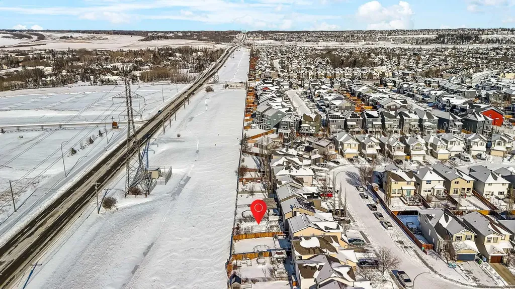 13 Tuscany Ridge Mews NW Calgary AB T3L 3B7