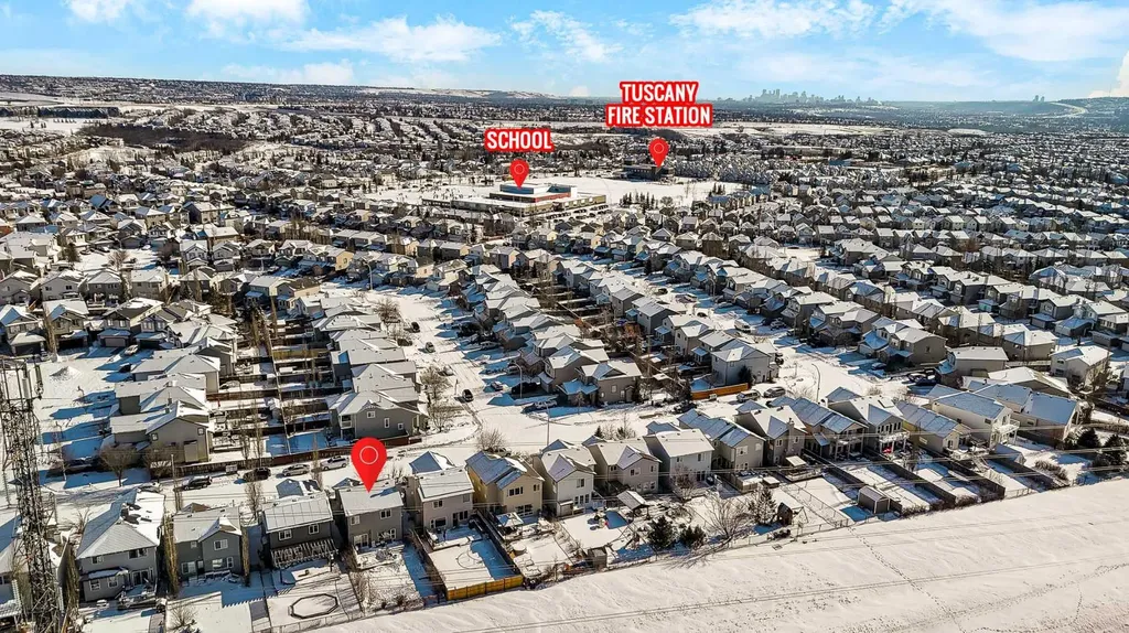 13 Tuscany Ridge Mews NW Calgary AB T3L 3B7