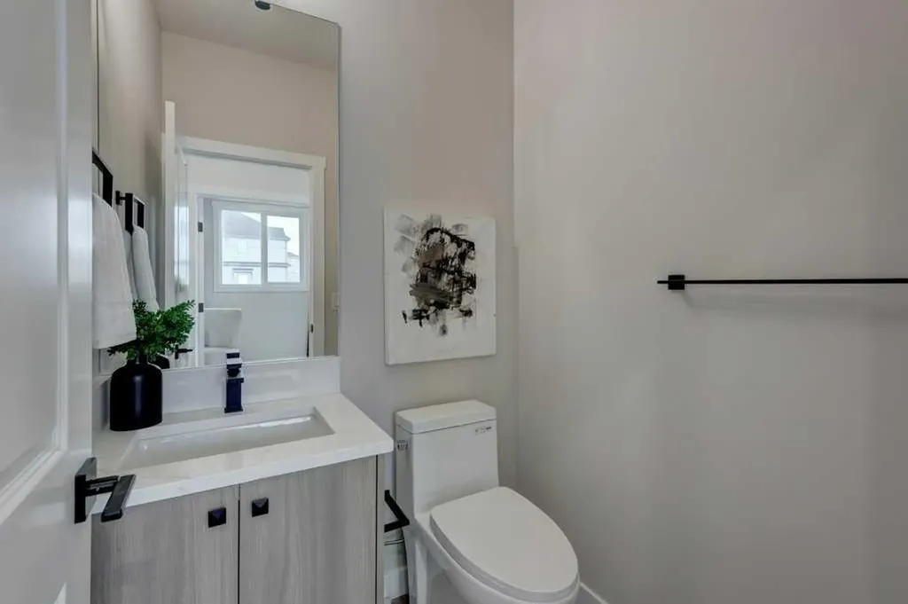 408 Edgefield Point Strathmore AB T1P 0H6