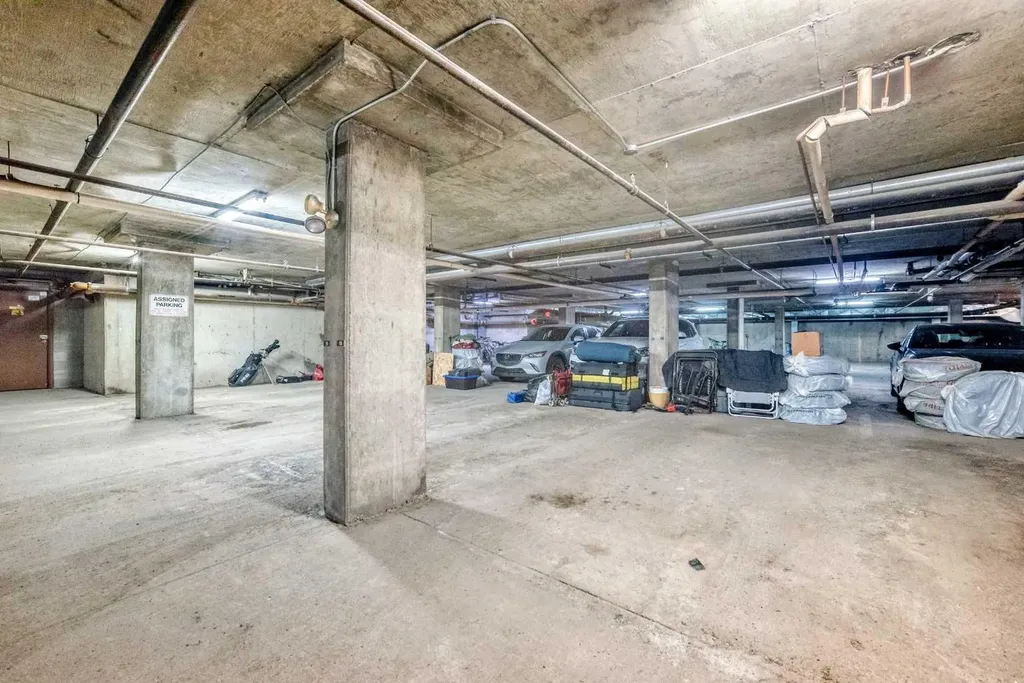 2218 30th Street SW Calgary AB T2E2L8