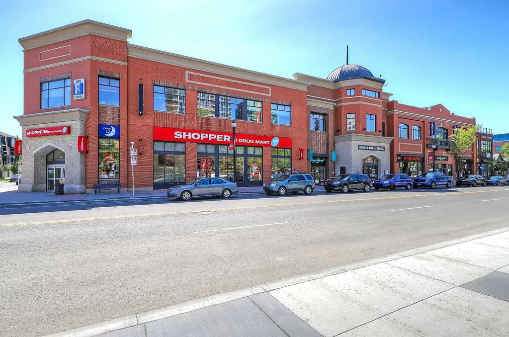 718 12 Avenue SW Calgary AB T2R 0H7