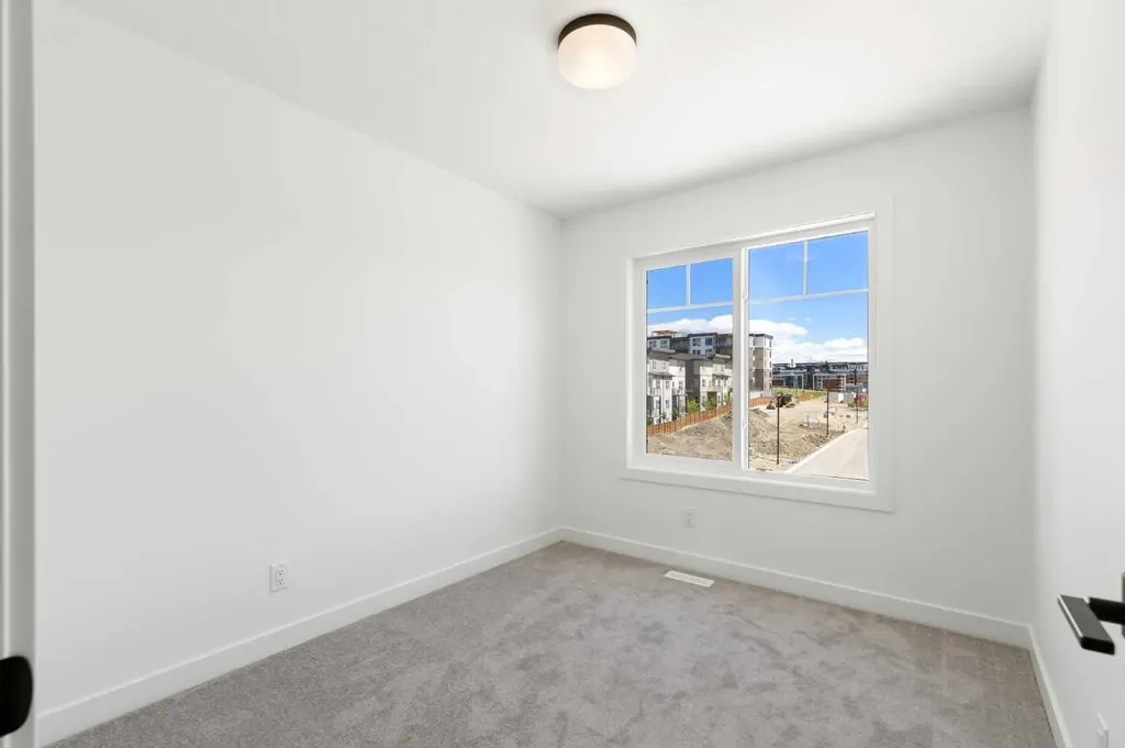 2231 81st Street SW Calgary AB T3H 6M4