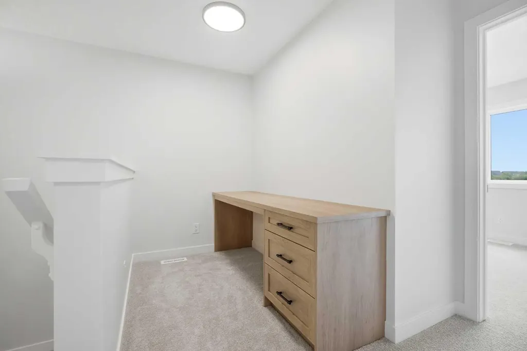 349 Dawson Wharf Road Chestermere AB T1X 2W4
