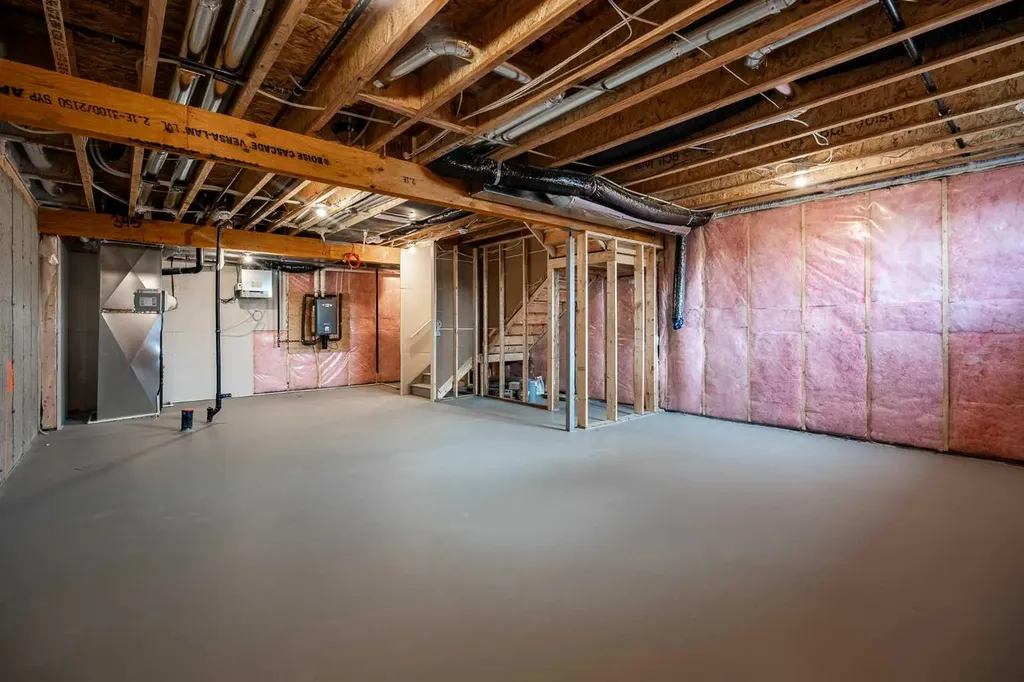 349 Dawson Wharf Road Chestermere AB T1X 2W4