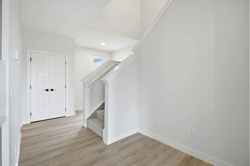 349 Dawson Wharf Road Chestermere AB T1X 2W4