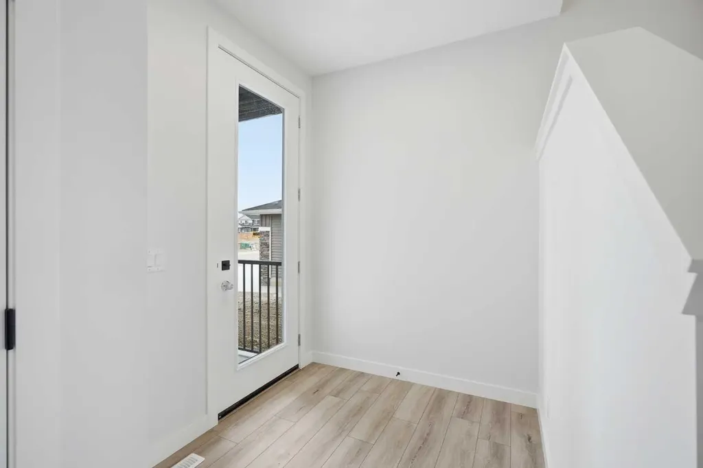 349 Dawson Wharf Road Chestermere AB T1X 2W4