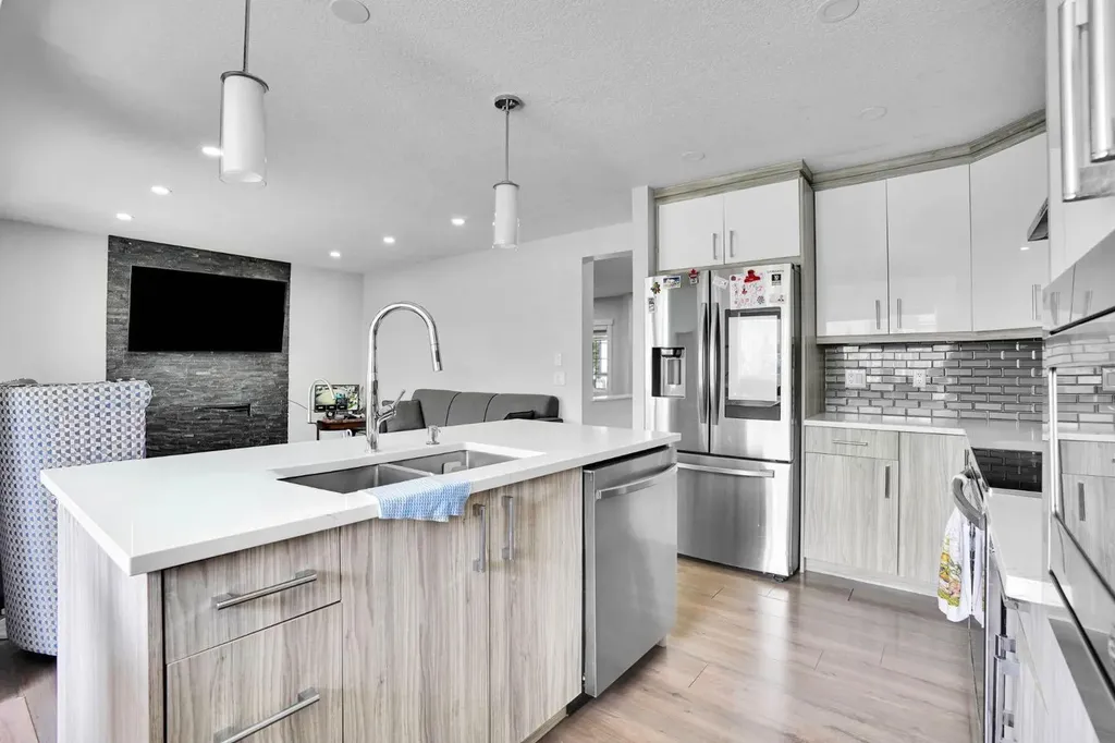 63 Saddlemont Crescent NE Calgary AB T3J 4R7
