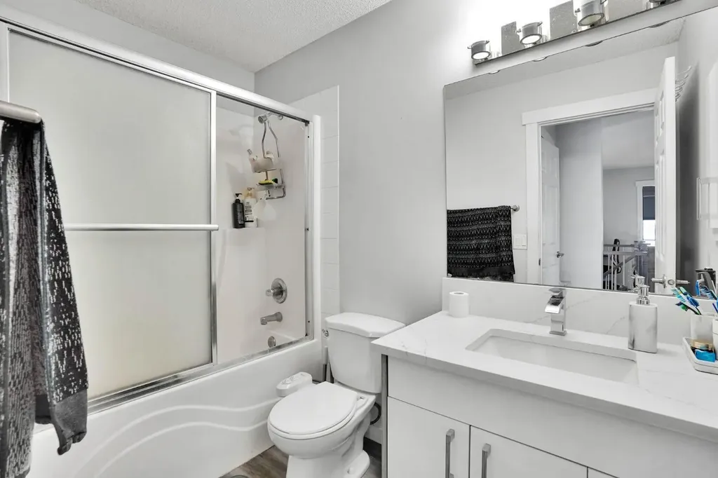 63 Saddlemont Crescent NE Calgary AB T3J 4R7