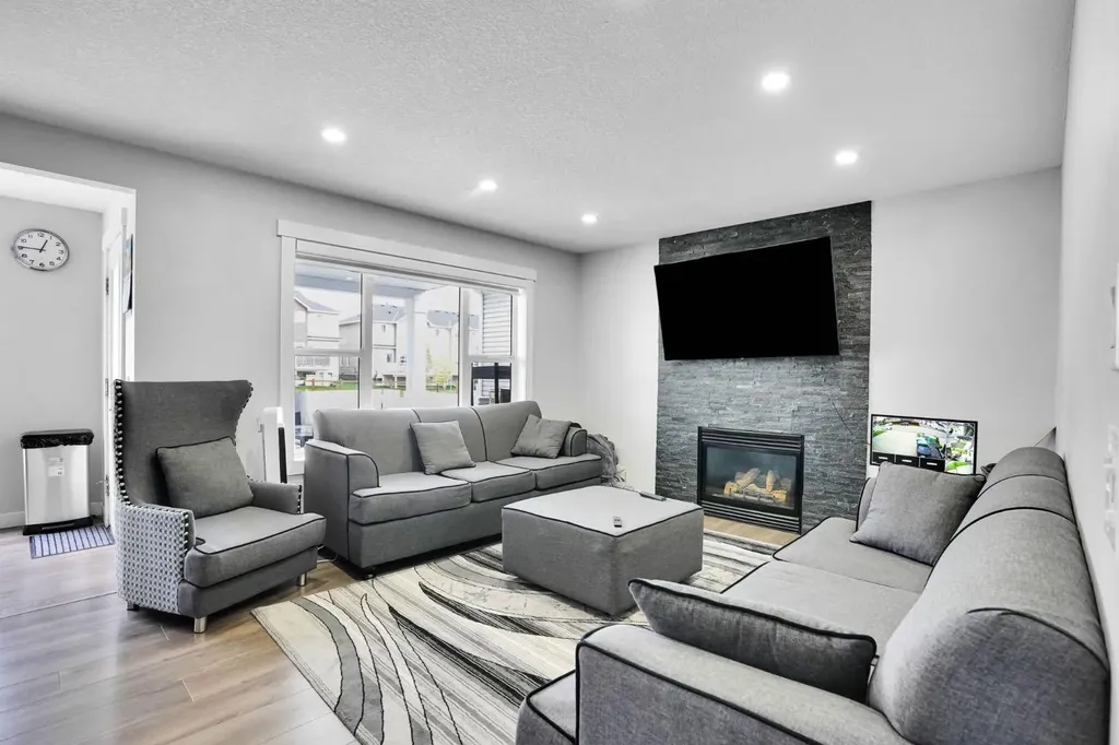 63 Saddlemont Crescent NE Calgary AB T3J 4R7