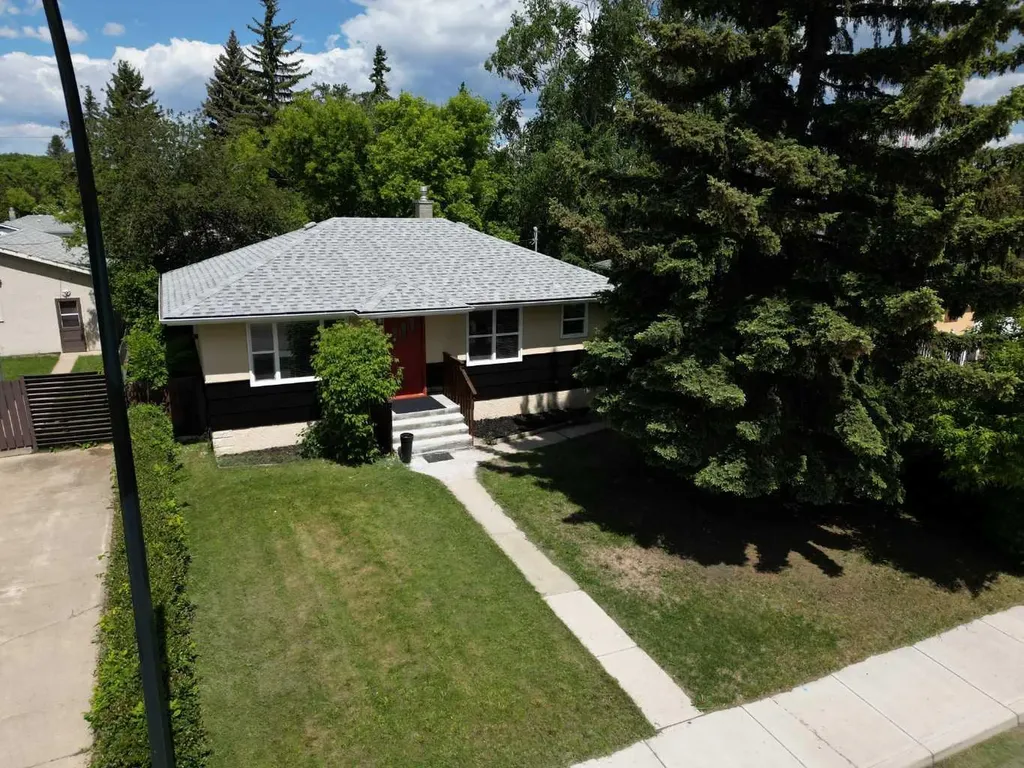 5418 37 Street Red Deer AB T4N 0W1