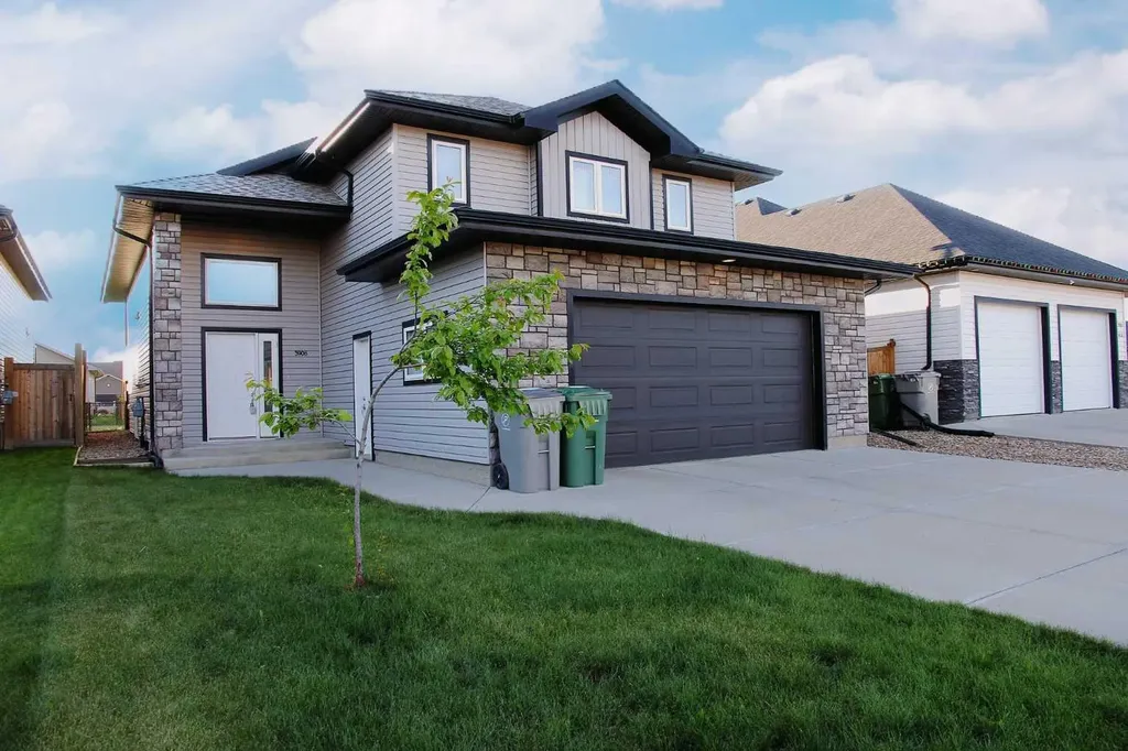 3908 41a Avenue Lloydminster SK S9V 2J3
