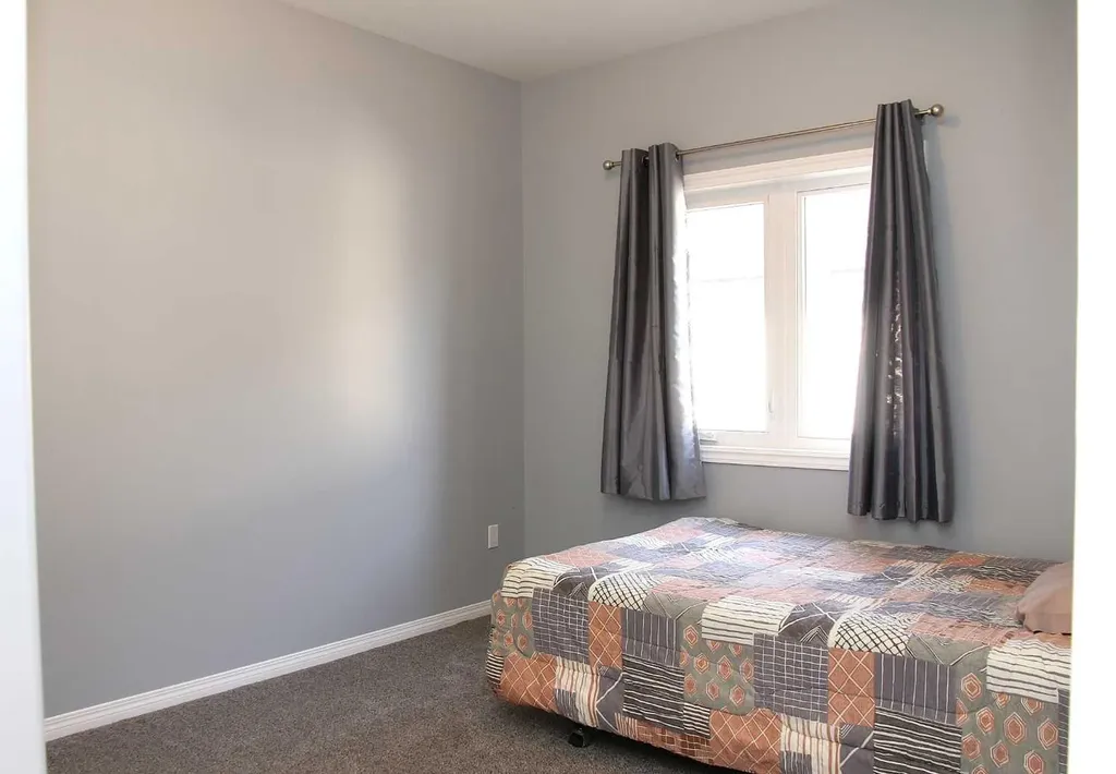 3908 41a Avenue Lloydminster SK S9V 2J3