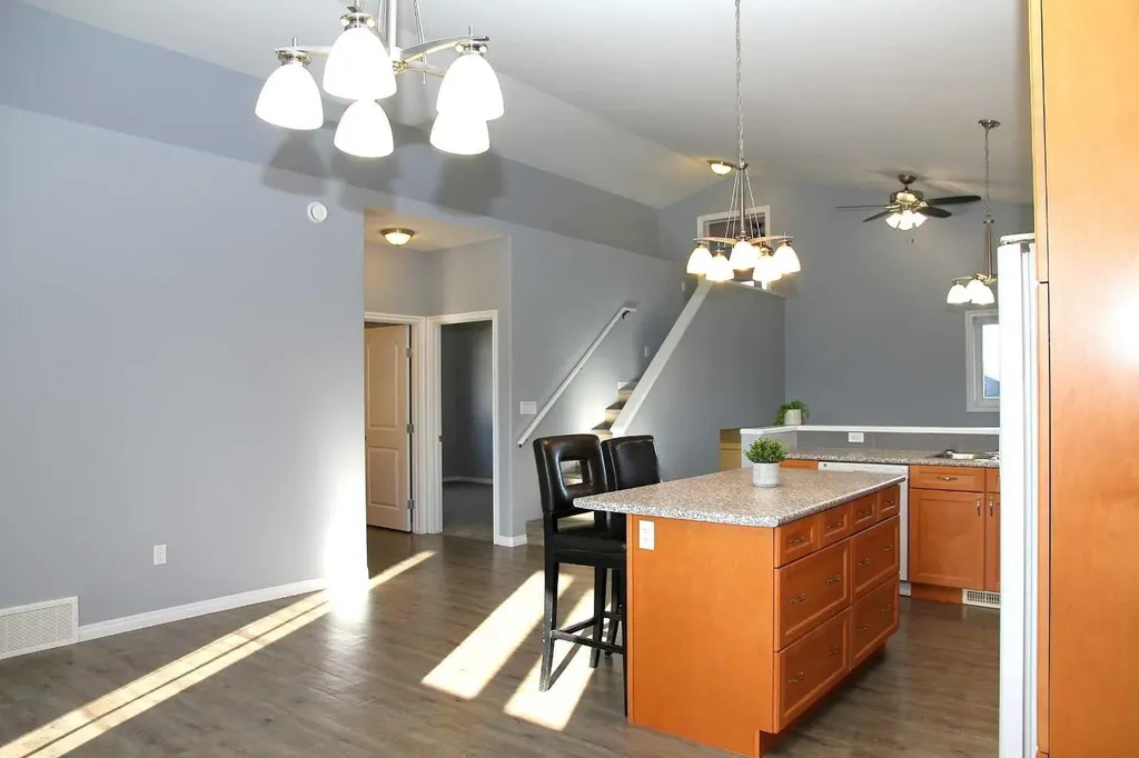 3908 41a Avenue Lloydminster SK S9V 2J3