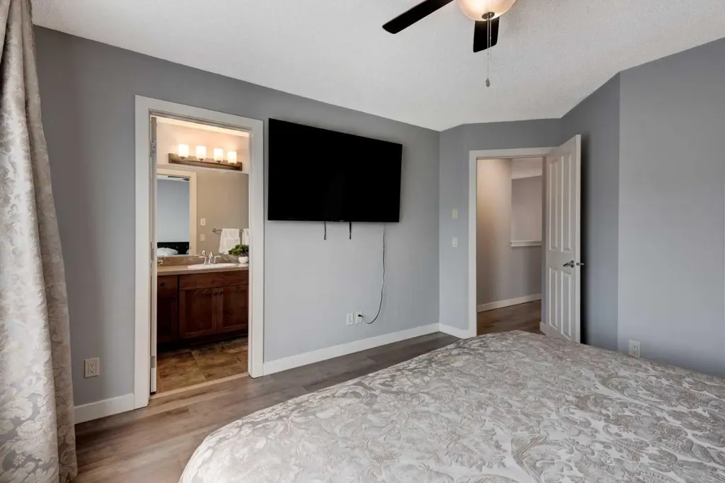 153 Chaparral Valley Mews SE Calgary AB T2X 0V9