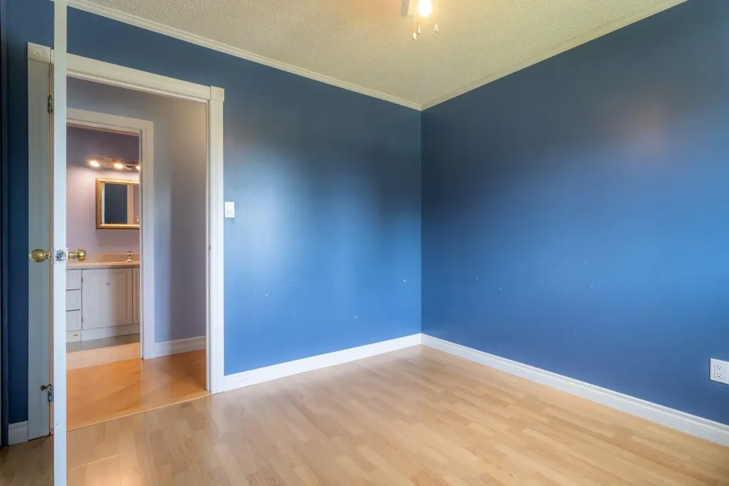 5318 39 Street Lloydminster AB T9V 1P6