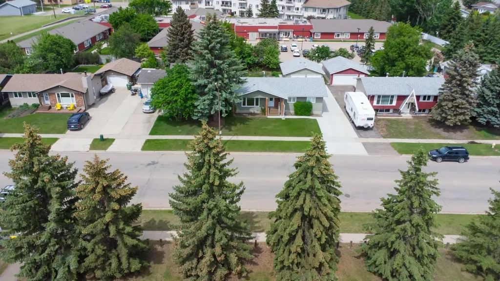 5318 39 Street Lloydminster AB T9V 1P6
