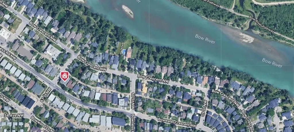 6148 Bowness Road NW Calgary AB T3B 0E1