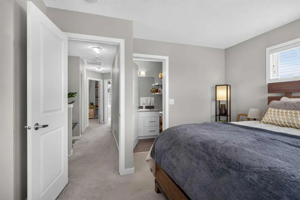 98 Copperstone Common SE Calgary AB T2Z 5E4