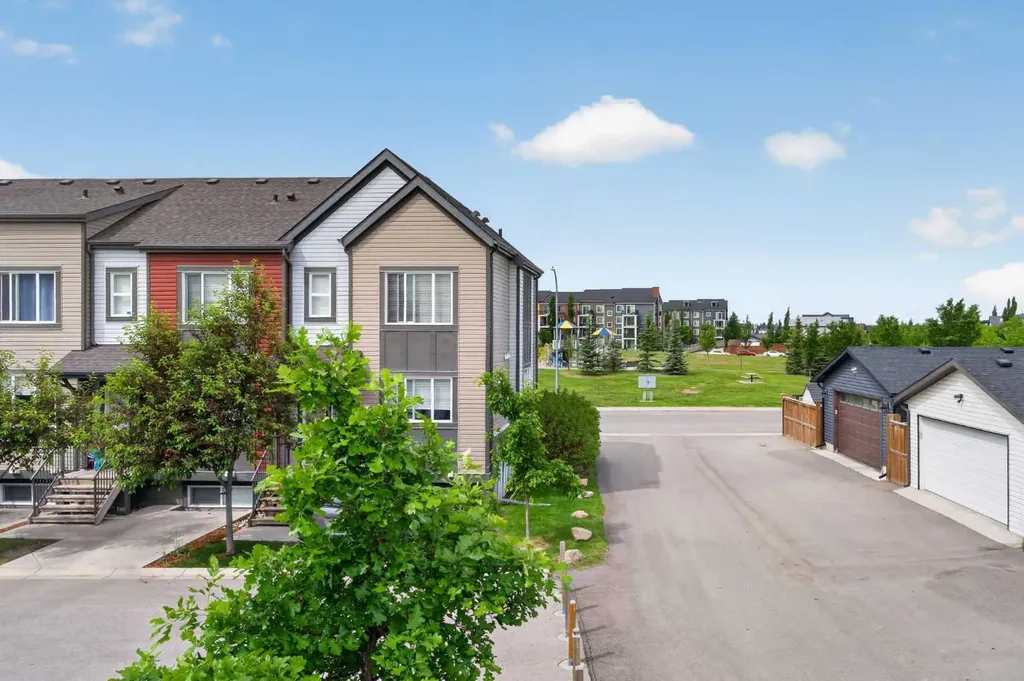 98 Copperstone Common SE Calgary AB T2Z 5E4