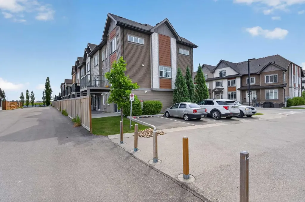 98 Copperstone Common SE Calgary AB T2Z 5E4